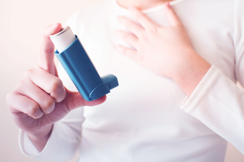 patient with inhaler for COPD