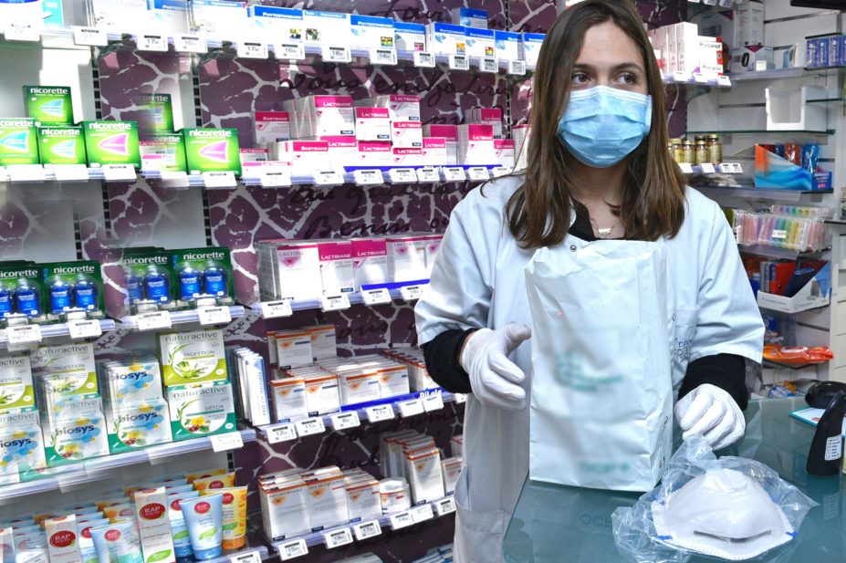 Pharmacist wearing PPE