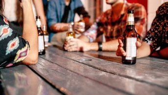 How to provide advice on alcohol consumption and explain the potential health risks