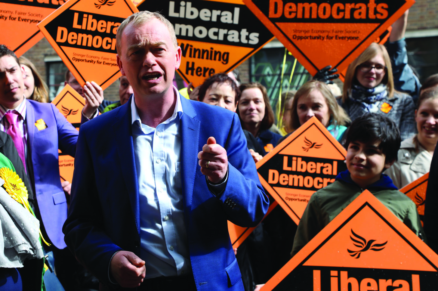 Liberal Democrats promise to retain community pharmacists if elected to