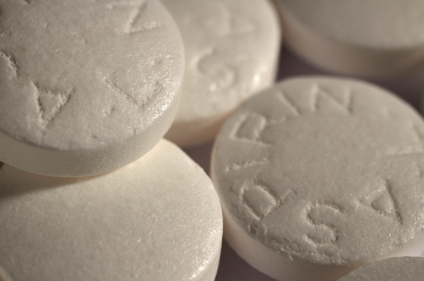 Nonaspirin NSAIDs outperform aspirin for colorectal cancer prevention