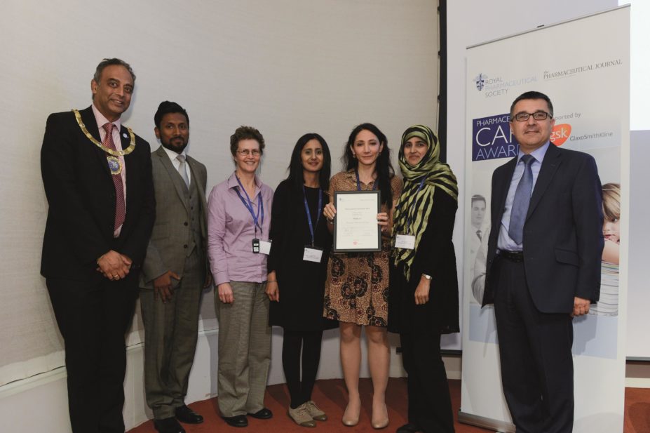The finalist team at the 2015 Pharmaceutical Care Awards developed peri-operative care plans for 105 patients during the course of their four-month project. In the image, the finalist team with Ash Soni (far left) and GSK's Nick Lowan (far right)