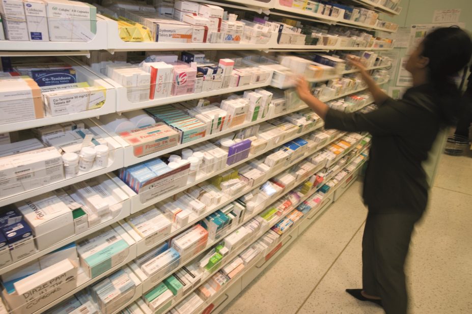 NHS England has postponed plans for community pharmacists to name their pharmacy when they report patient safety incidents until after the law is changed to decriminalise dispensing errors.