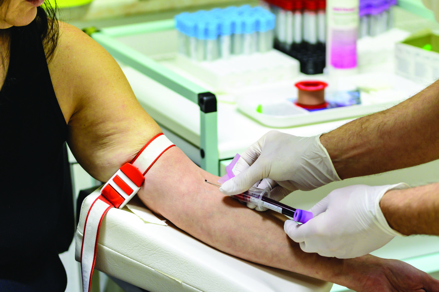 New Hiv Diagnoses In The Uk Continue To Decline Says Phe The