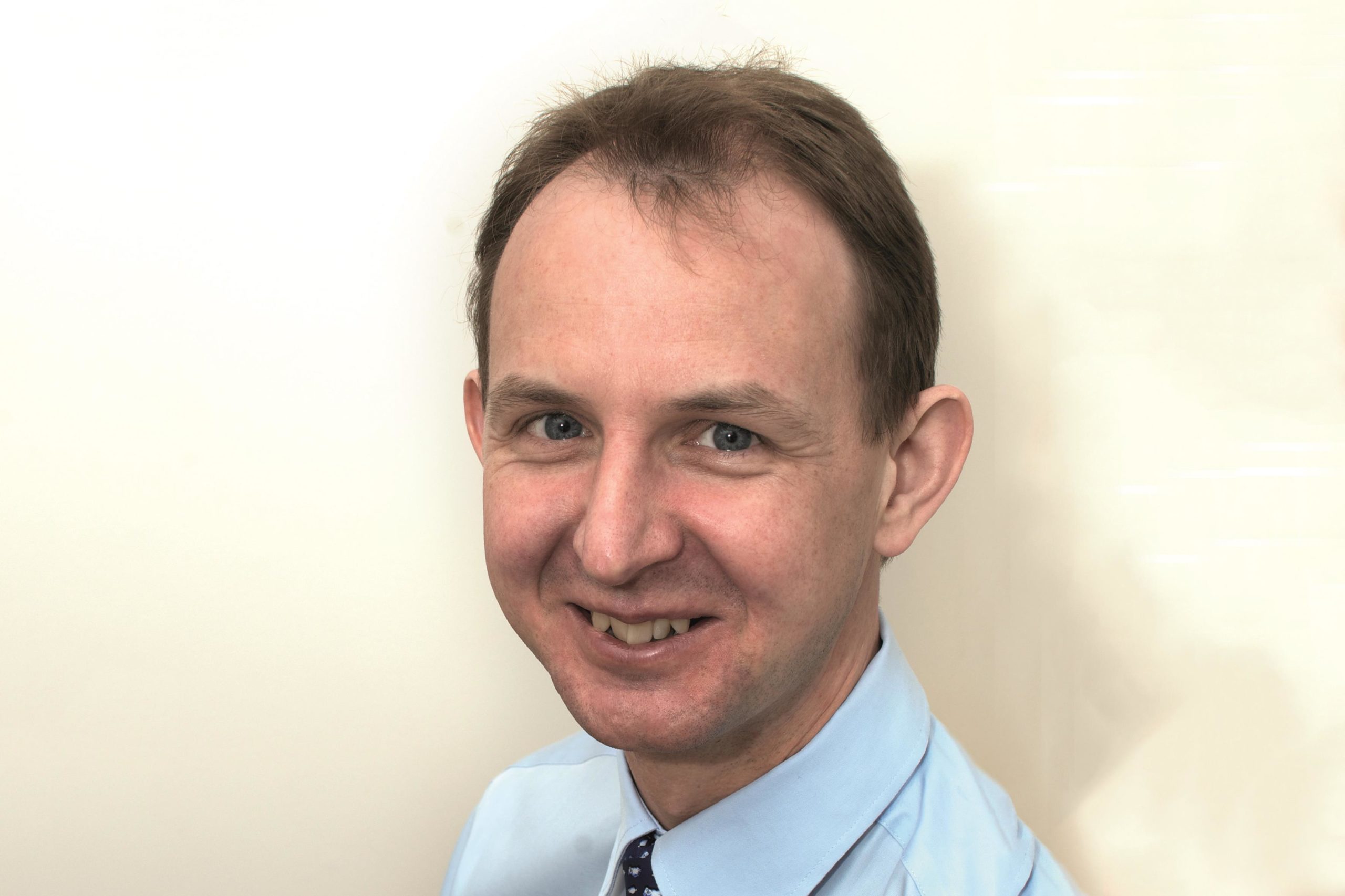 Roger Bowell Rph How a pharmacist made a career in pain and anaesthesia - The ...
