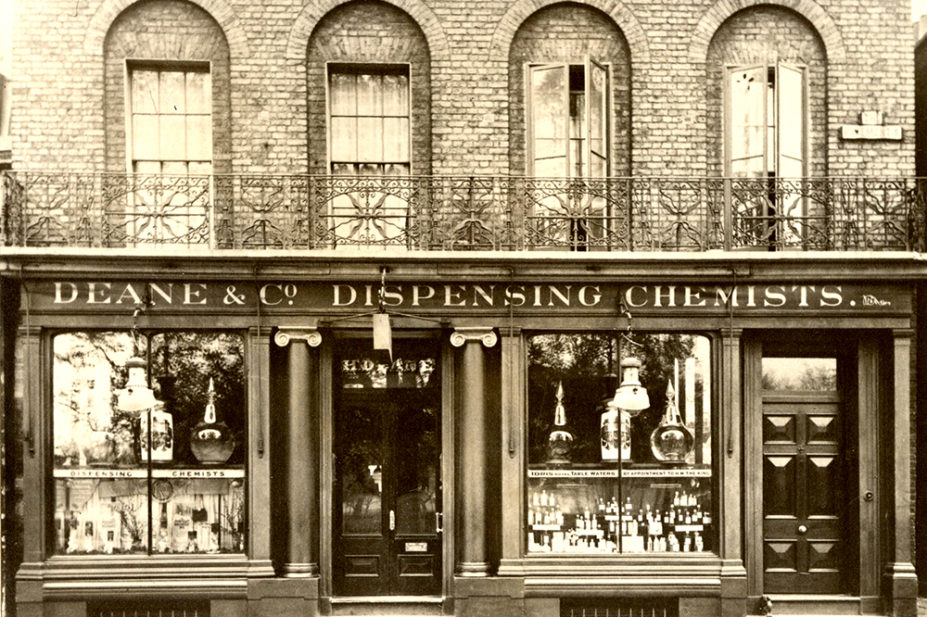 A photo of Deane and Co. Dispensing Chemists, taken around 1911