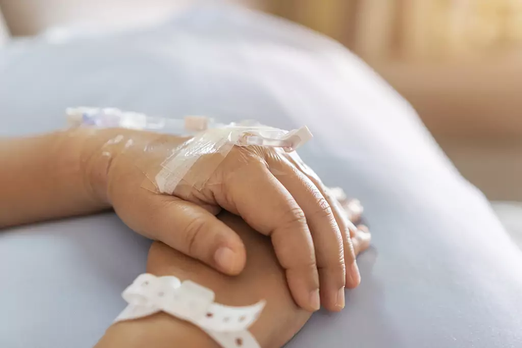 Pharmacy teams told to 'urgently' order unlicensed imports of chemotherapy drugs in shortage warning - Vimarsana News