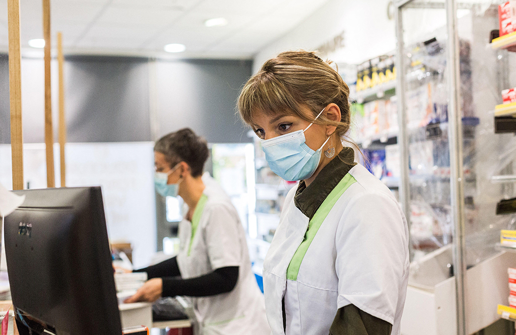 Pharmacists having to procure their own pandemic PPE ‘a major failure in planning', finds COVID-19 inquiry